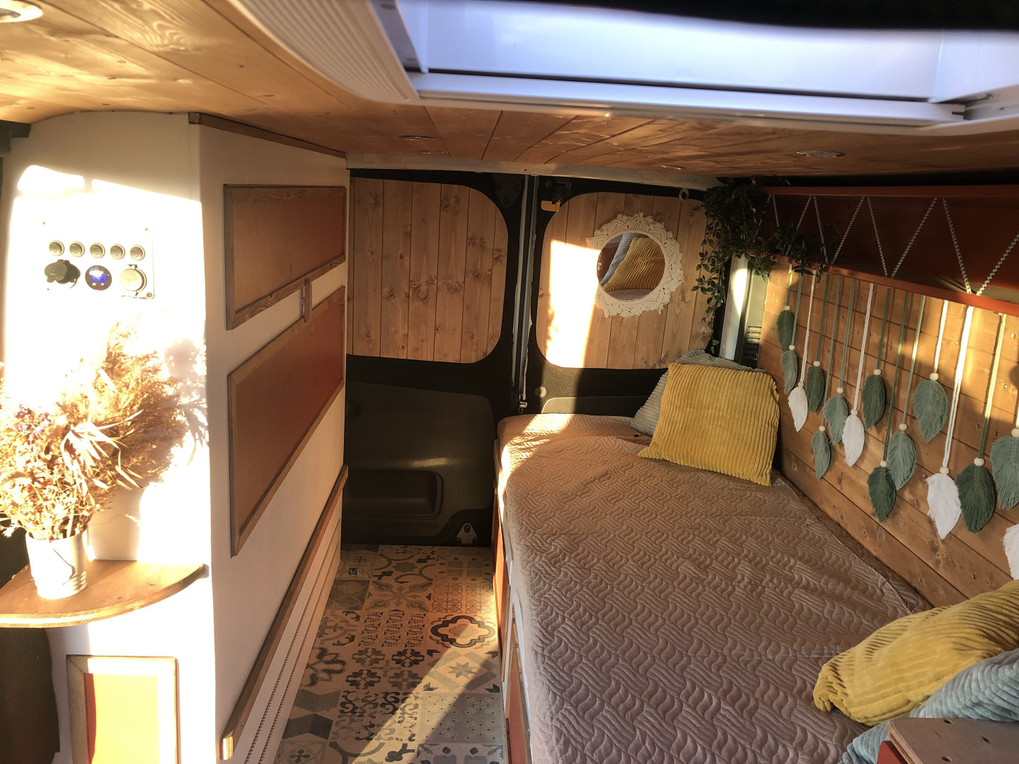 Photo 3
