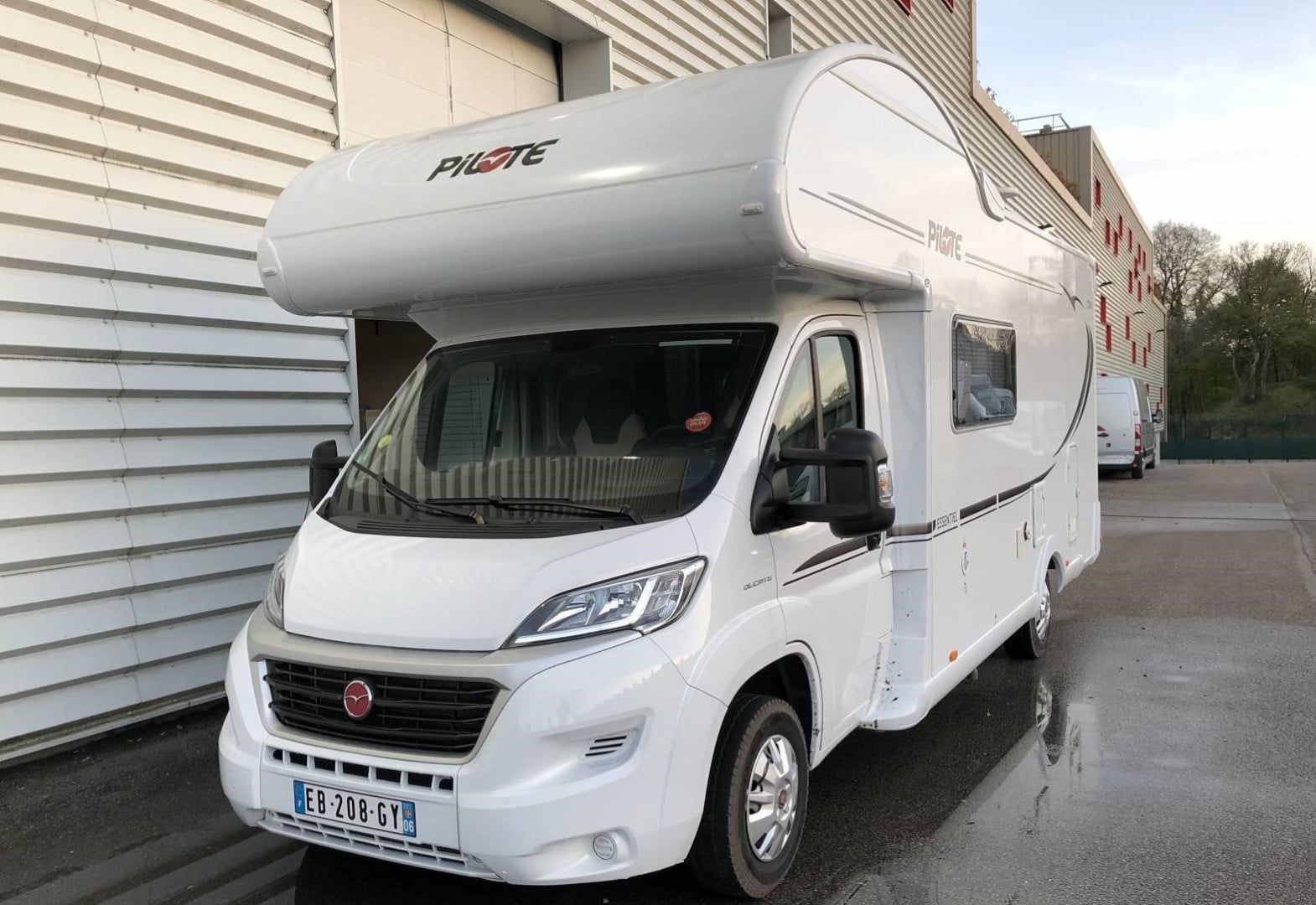 Location Camping-Car CAPUCINE Lyon