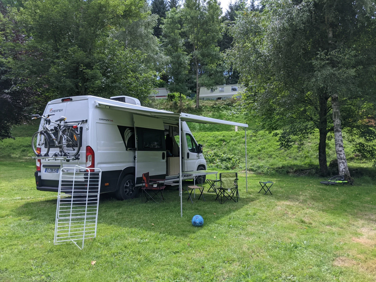 Location FOURGON  Annecy