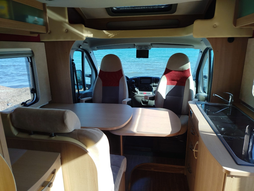 Photo 6